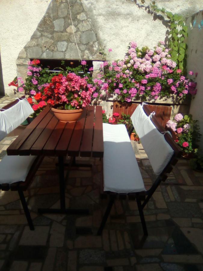 Apartment Castel บาเล ภายนอก รูปภาพ
